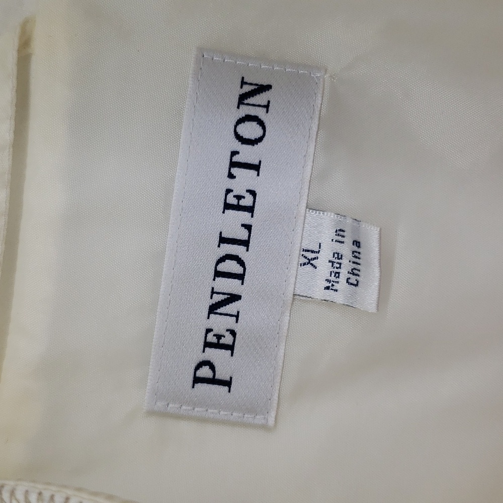 Pendleton Women's Quilted Zig Zag Jacket High Col… - image 5